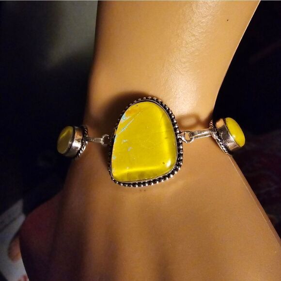 Yellow Glass Sterling Silver Bracelet (JEL ) - Picture 1 of 8